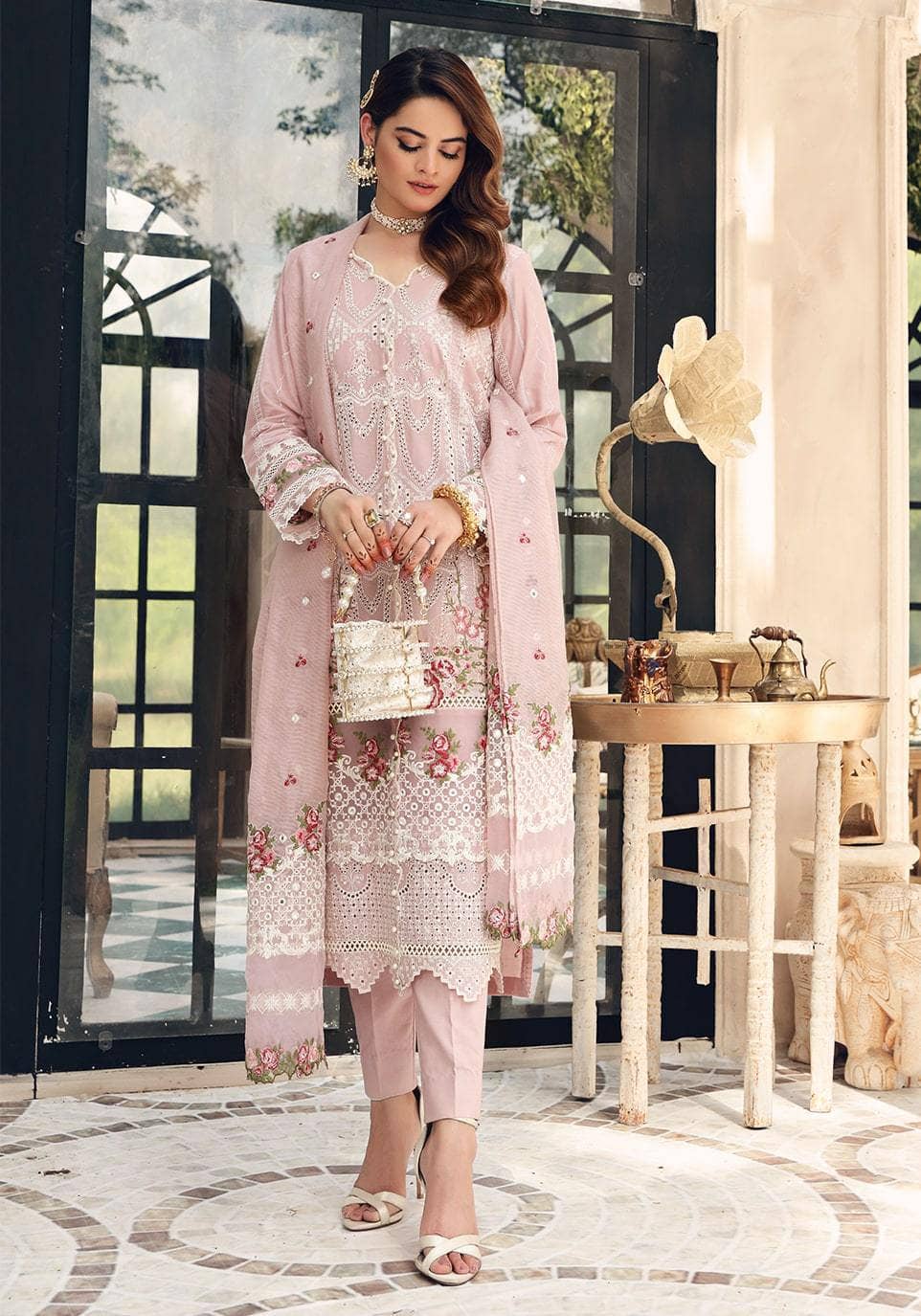 img_elaf_festive_chikankari_lawn_collection_awwal_boutique