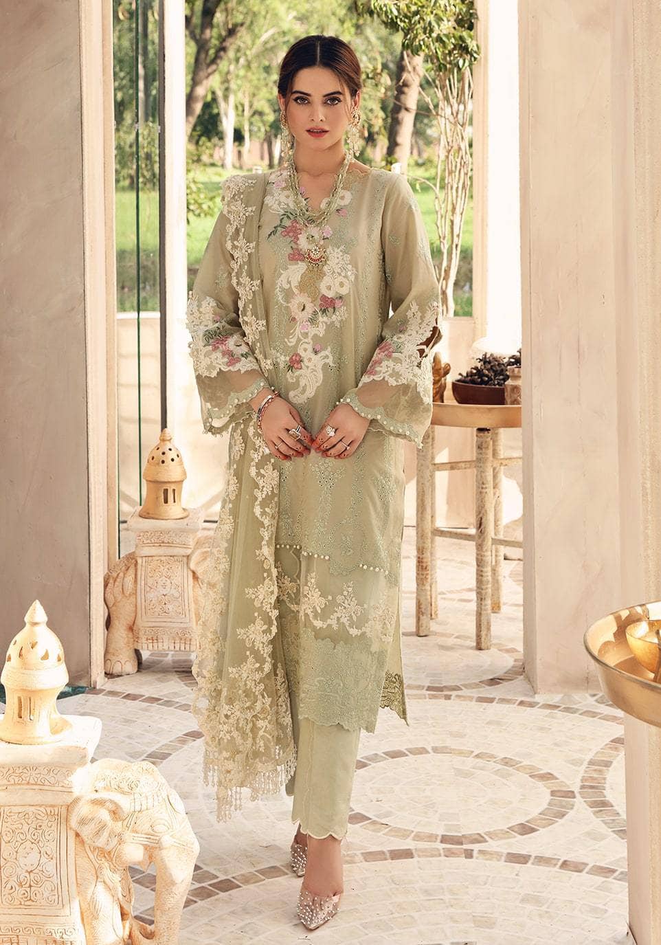 img_elaf_festive_chikankari_lawn_collection_awwal_boutique