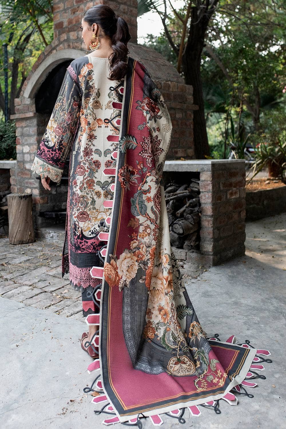 img_jade_leather_premium_khaddar_awwal_boutique