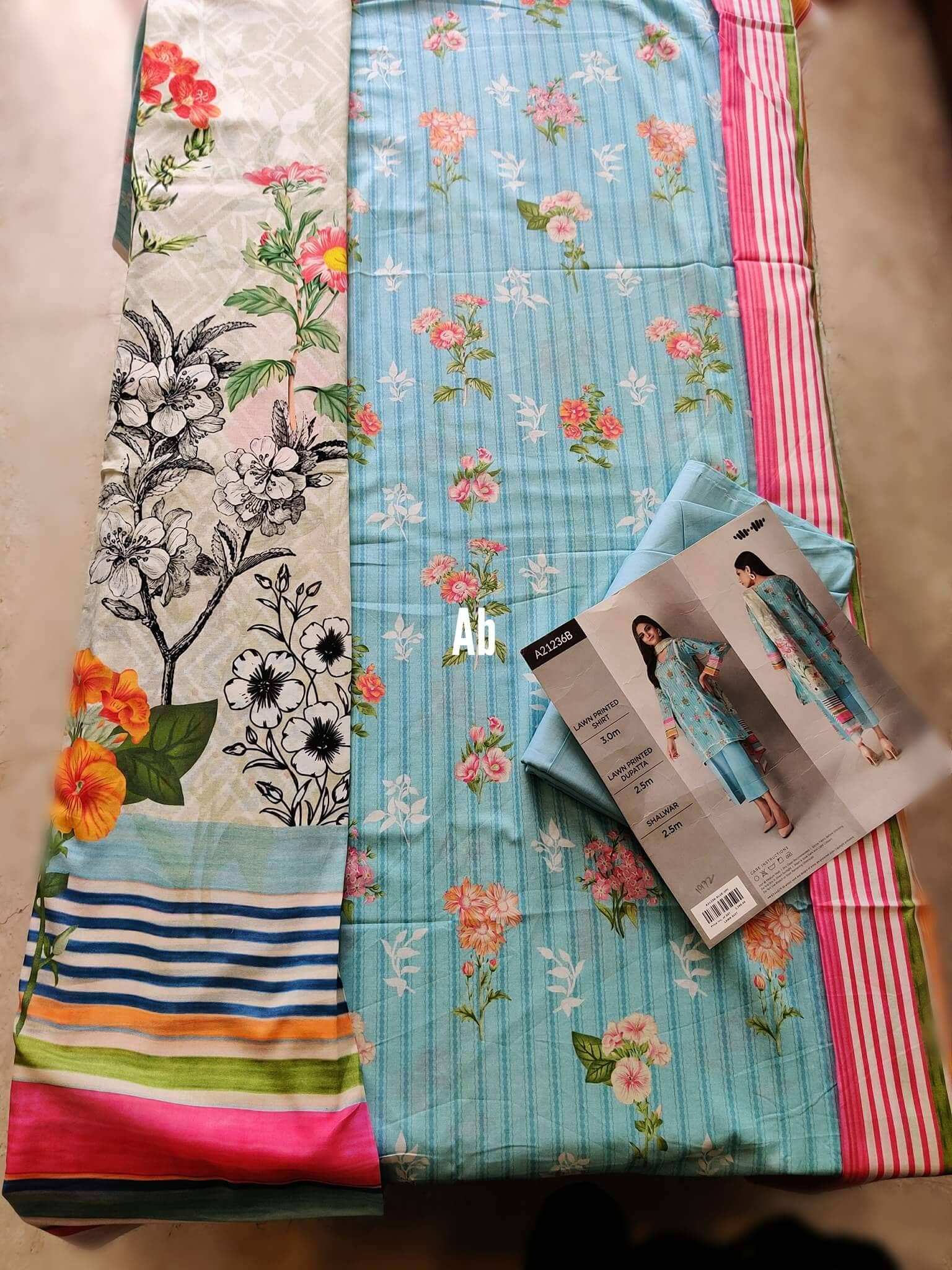 img_open_pics_khaadi_lawn_2021_awwal_boutique