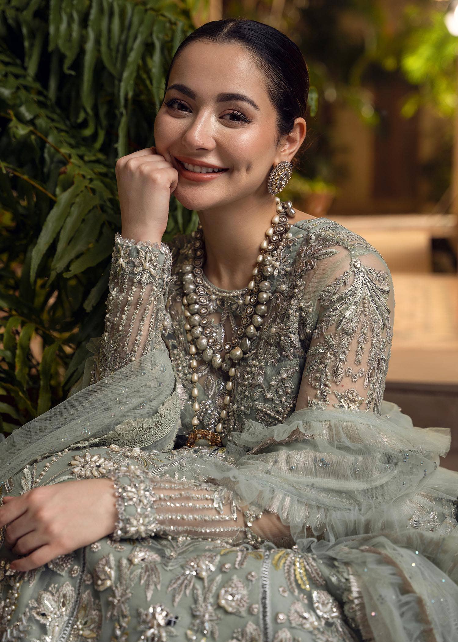 Img_crimson_wedding_edition_awwal_boutique