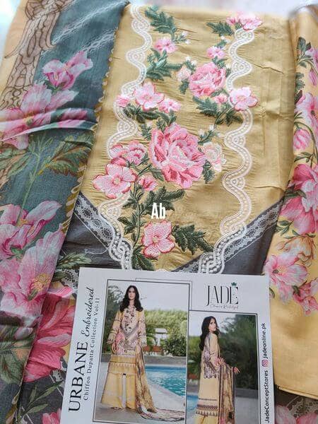 img_open_pics_jade_lawn_2021_awwal_boutique