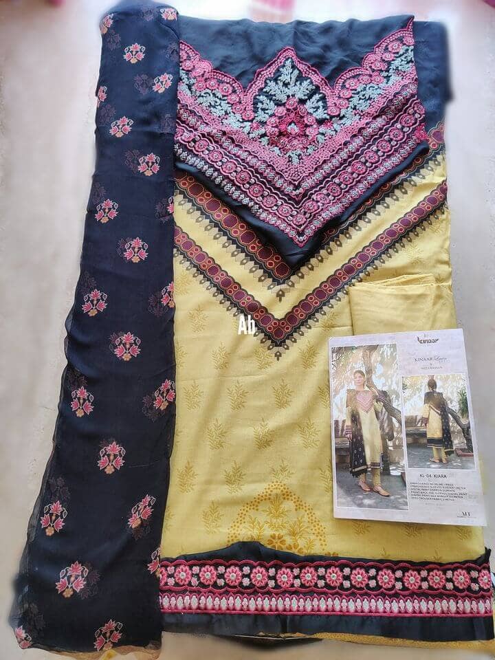 img_open_pic_kinaar_lawn_by_shiza_hassan_awwal_boutique