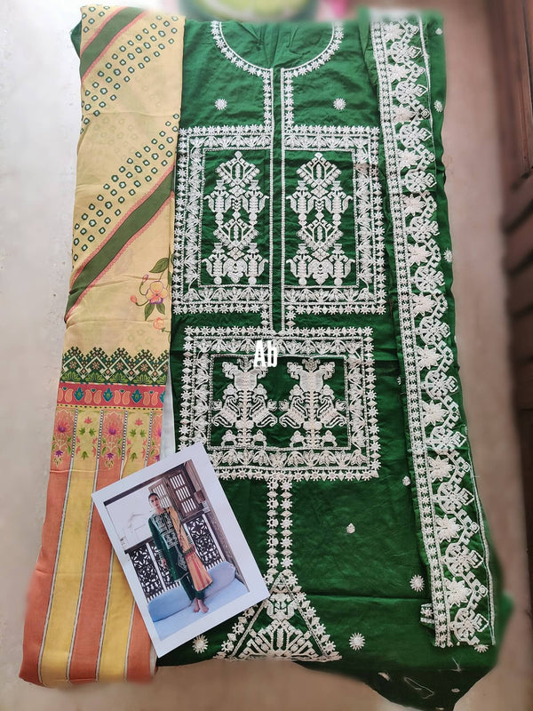 img_open_pic_zaha_lawn_2021_awwal_boutique