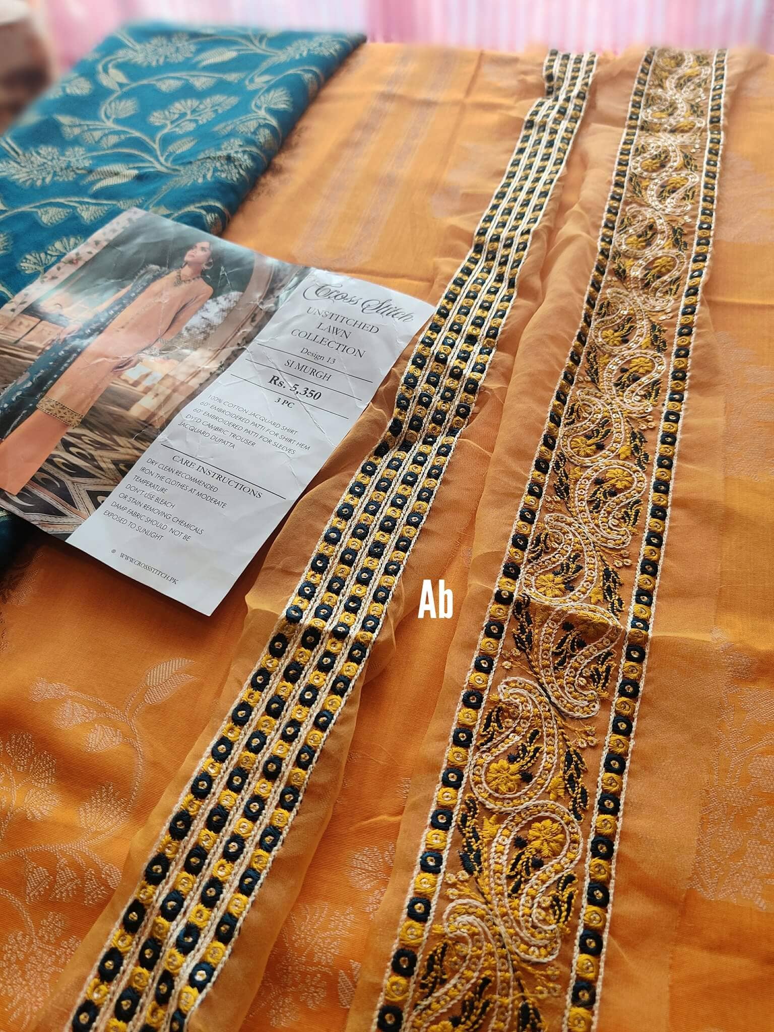 img_open_pic_cross_stitch_lawn_2021_awwal_boutique