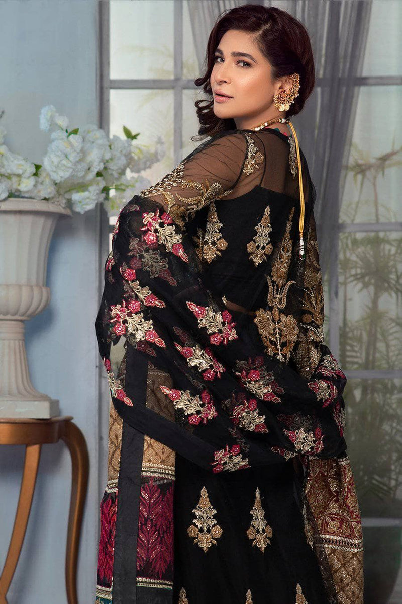 img_maryam_hussain_wedding_edition_awwal_boutique