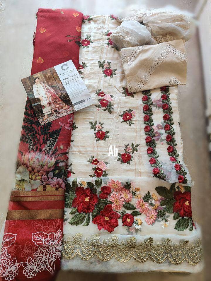 img_crimson_by_saira_shakira_awwal_boutique