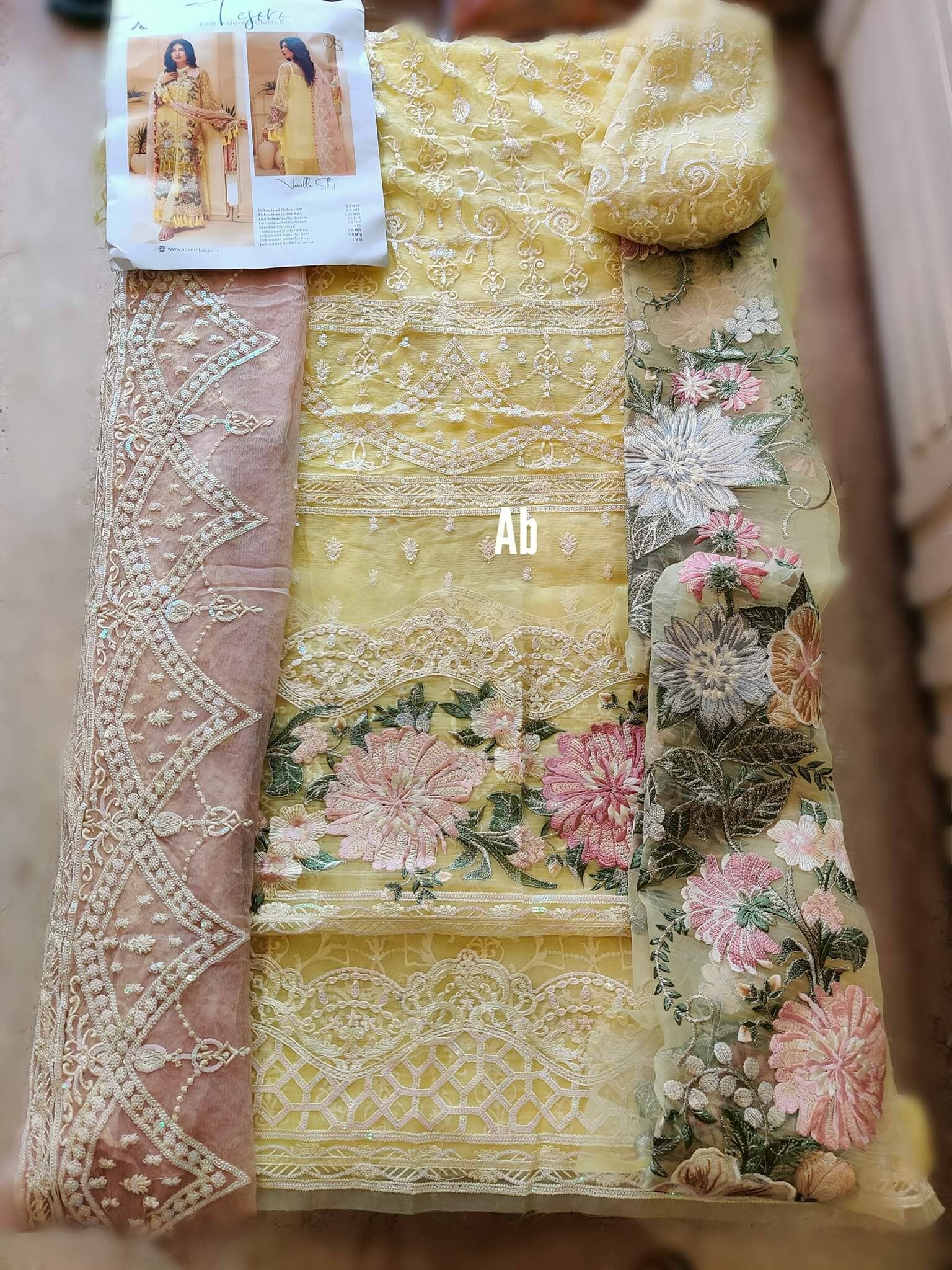 img_adans_libas_tesoro_awwal_boutique