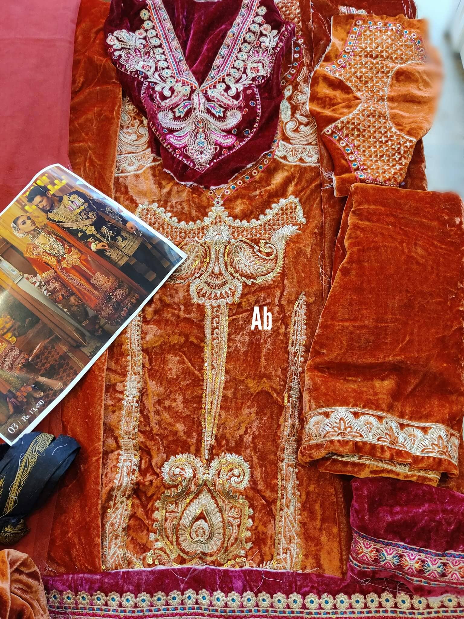 img_sana_safinaz_winter_luxury_21_awwal_boutique