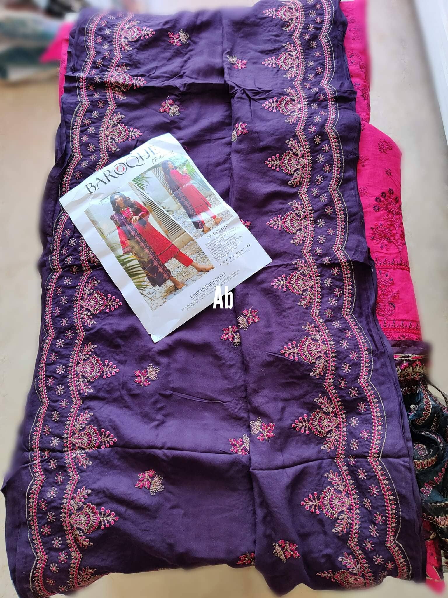 img_open_pics_baroque_khaddar_21_awwal_boutique