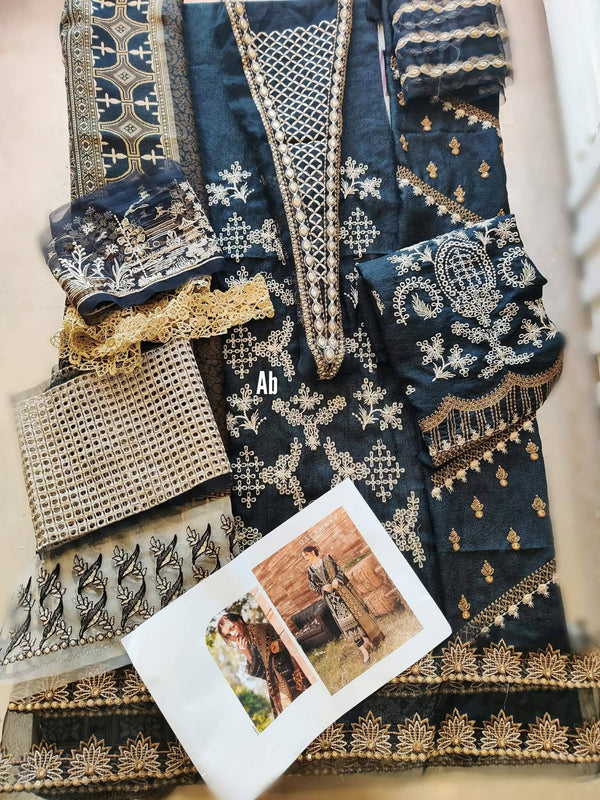 img_open_pics_qalamkar_luxury_shawls_collection_awwal_boutique