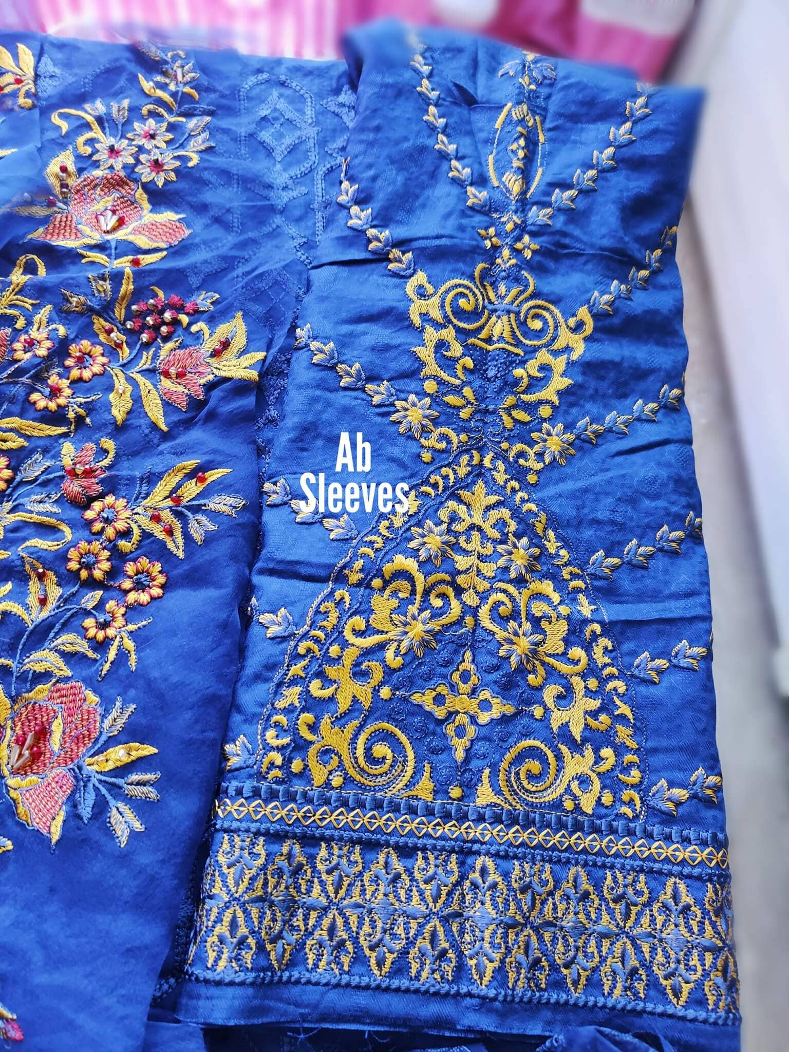 img_nureh_maya_linen_open_pics_awwal_boutique