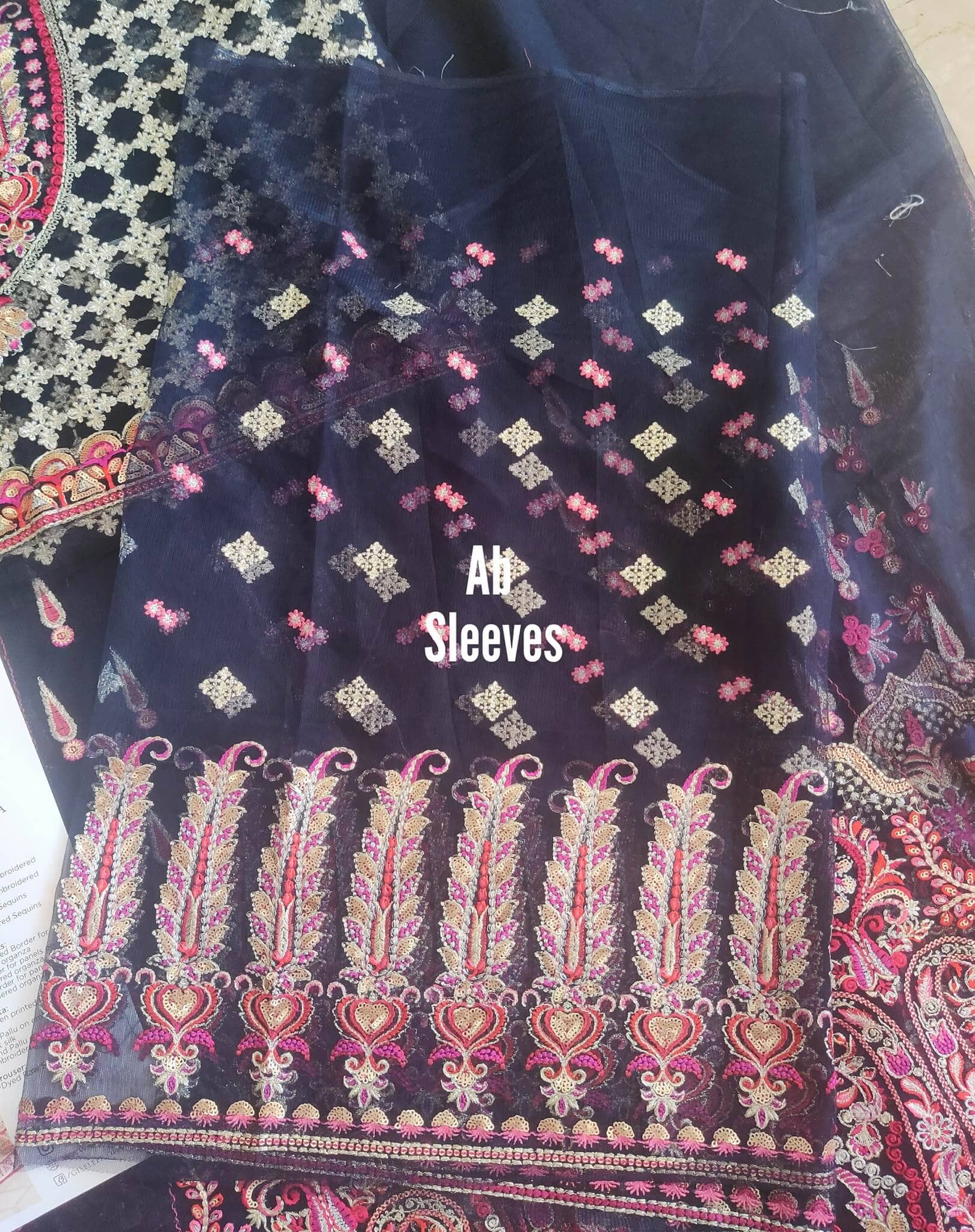 img_open_pics_giselle_shagun_wedding_edition_awwal_boutique