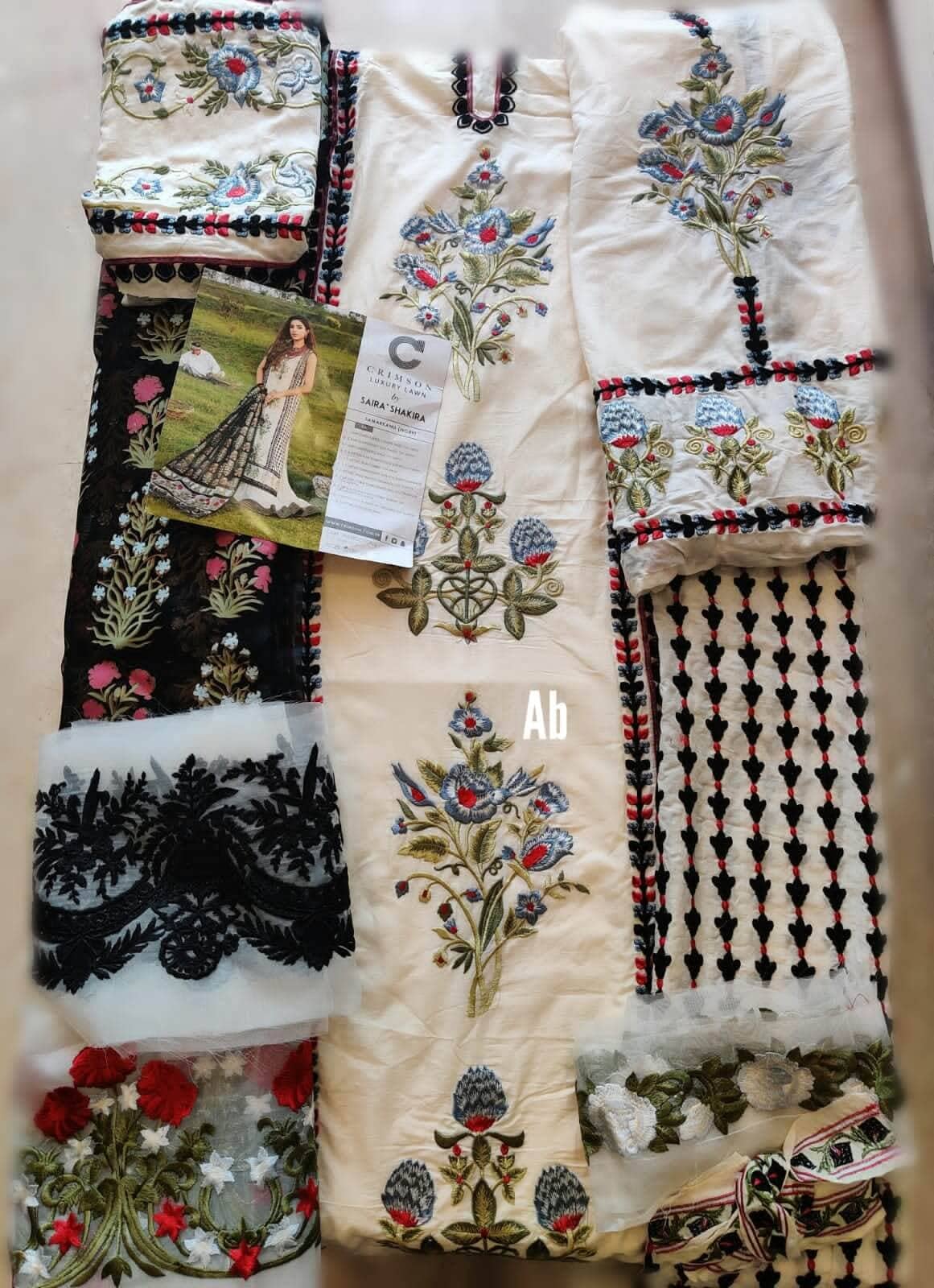 img_open_pics_crimson_awwal_boutique