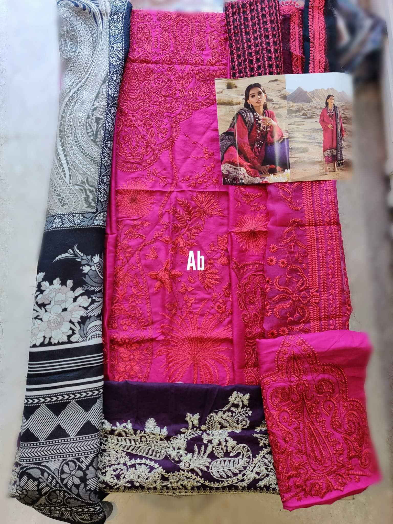 img_sana_safinaz_winter_21_awwal_boutique