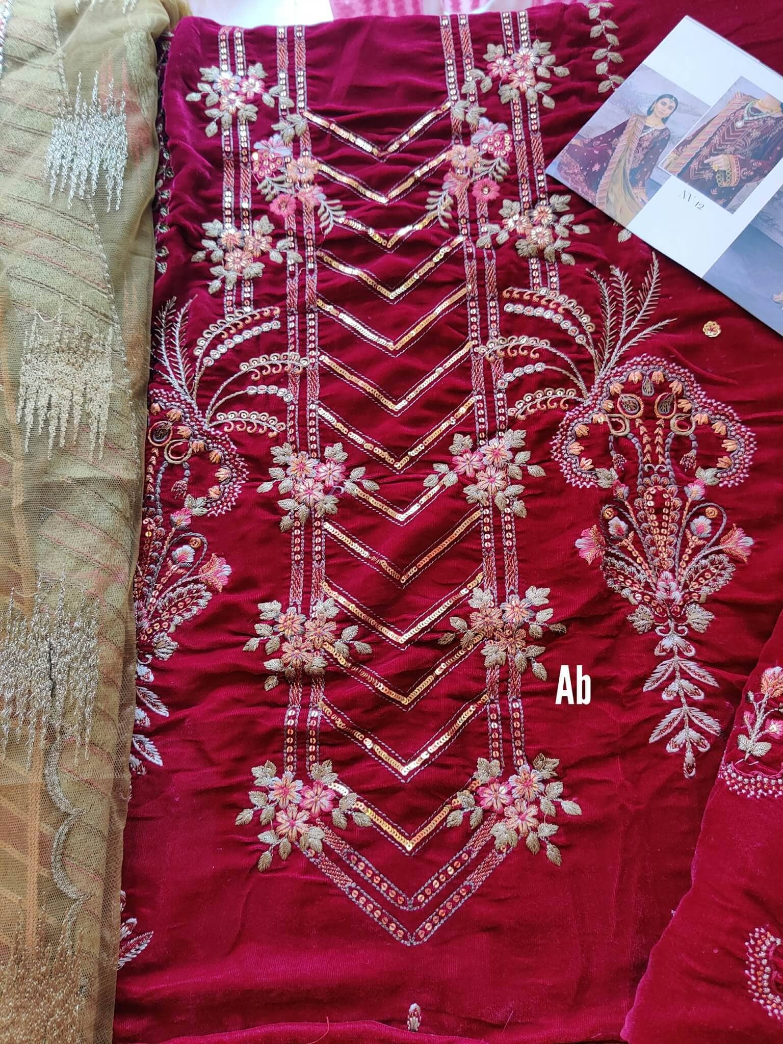 img_open_pics_nureh_maya_velvet_awwal_boutique