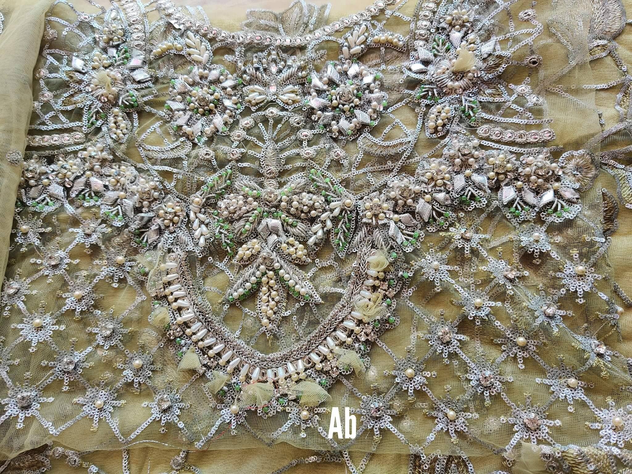 img_open_pic_mushq_wedding_awwal_boutique