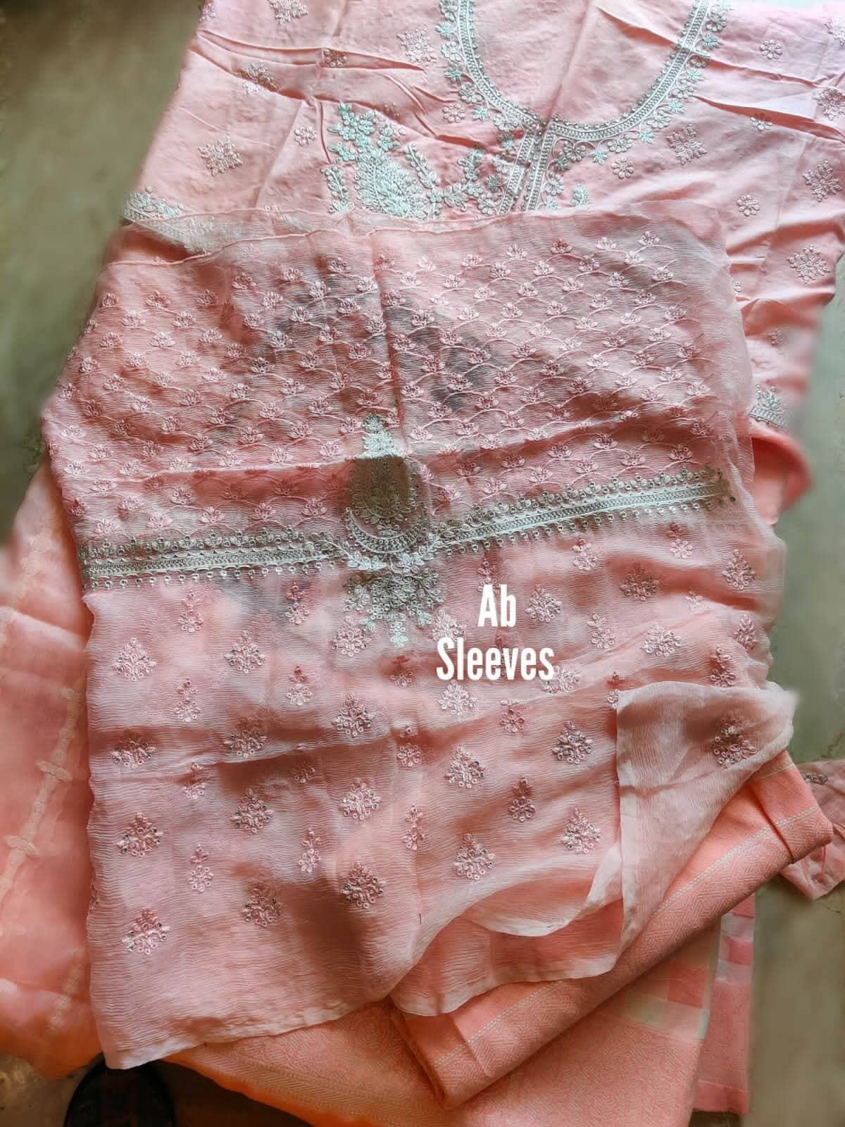 img_open_pic_maria_B_lawn_22_awwal_boutique