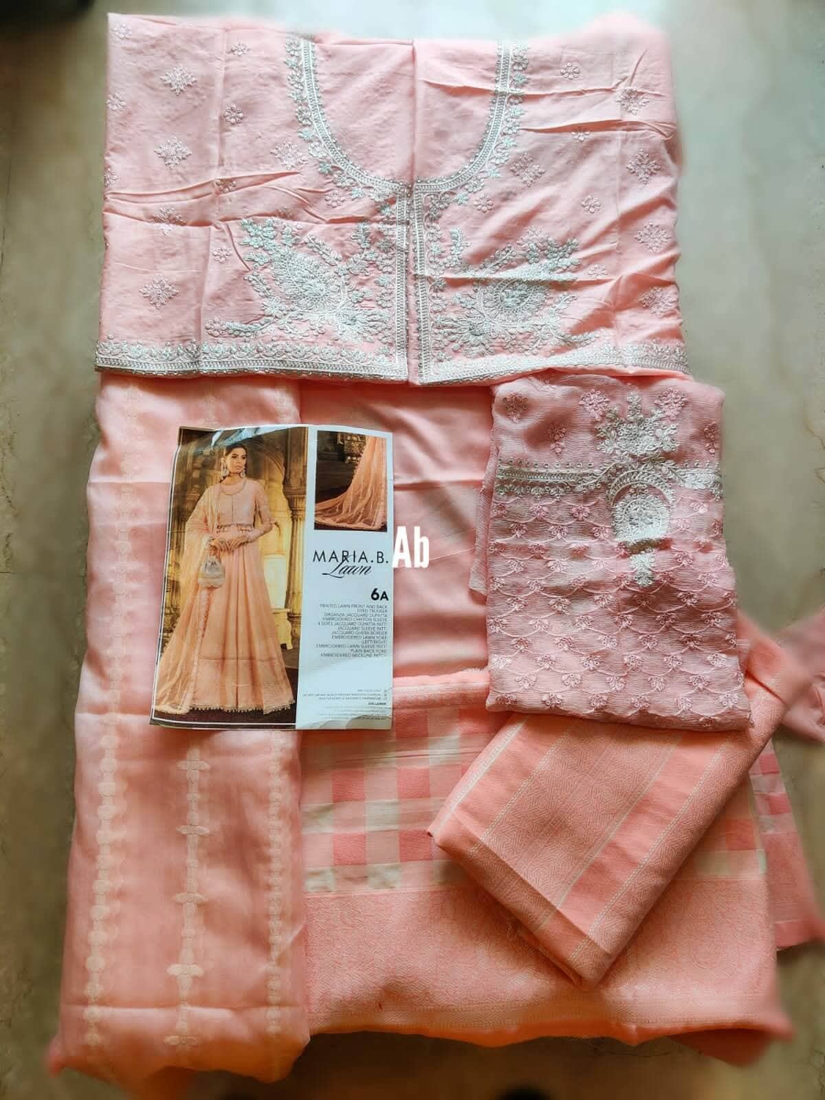 img_open_pic_maria_B_lawn_22_awwal_boutique