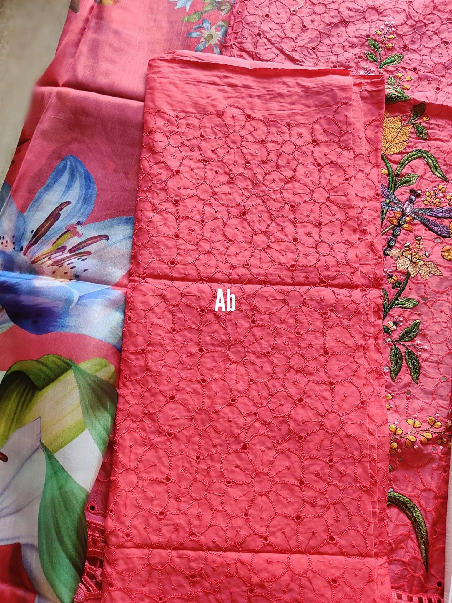 img_open_pic_maria_B_lawn_22_awwal_boutique