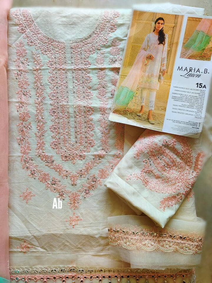 img_open_pic_maria_b_lawn_22_awwal_boutique