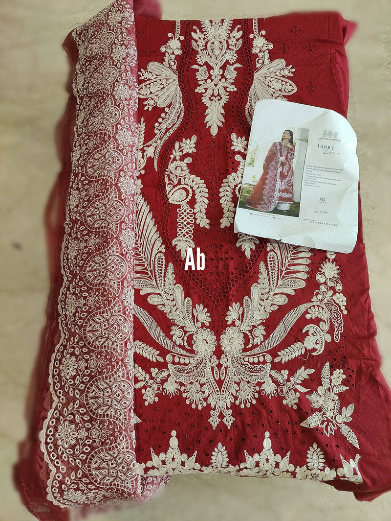 img_open_pic_maryam_hussain_awwal_boutique