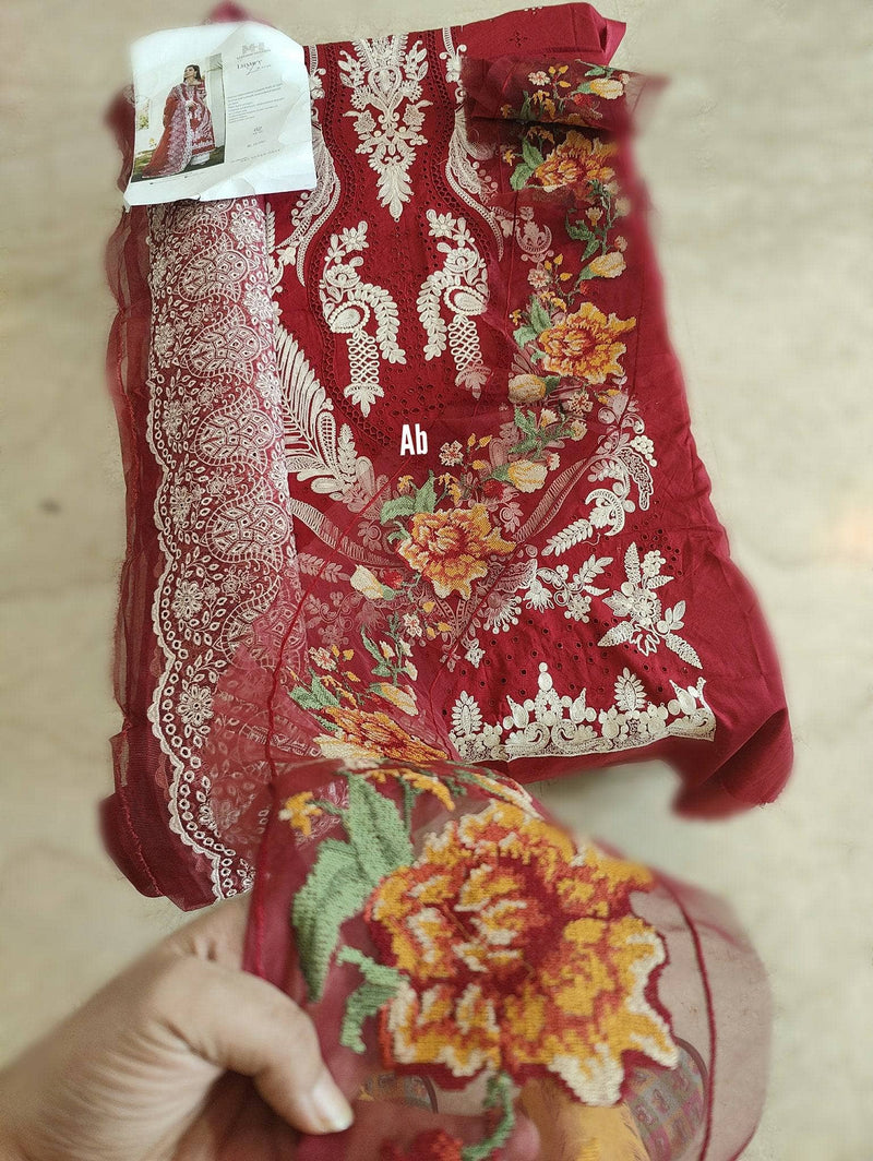 img_open_pic_maryam_hussain_awwal_boutique