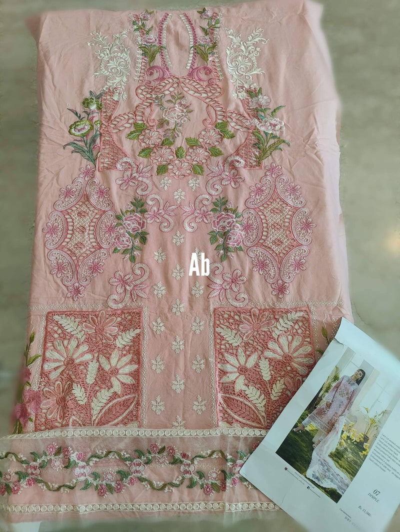 img_maryam_hussain_lawn_22_awwal_boutique