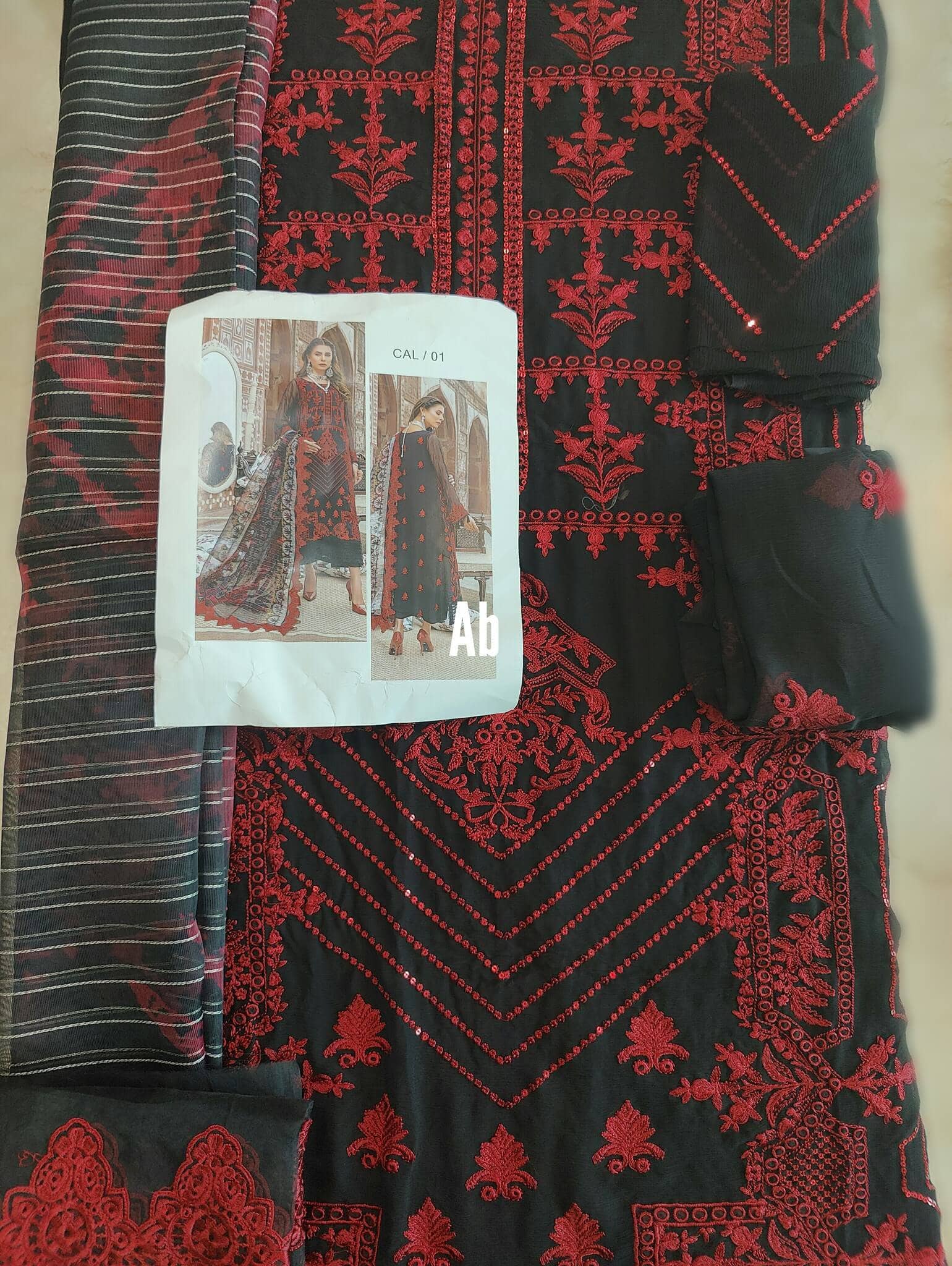 img_open_pic_charizma_allure_chiffon_awwal_boutique