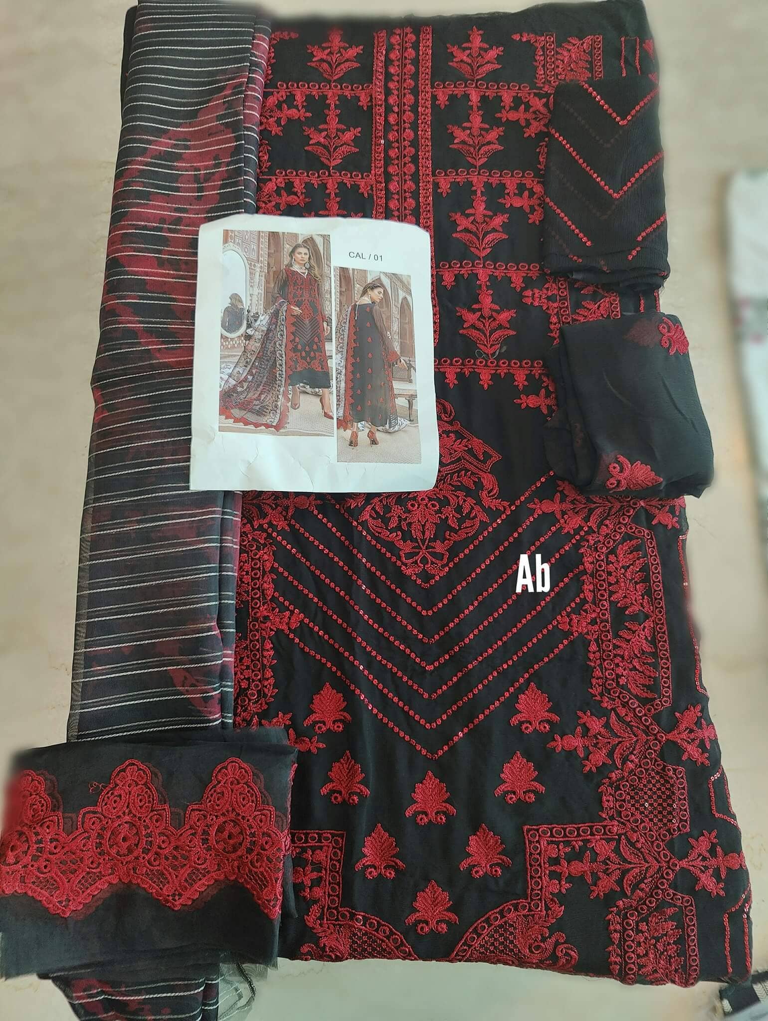 img_open_pic_charizma_allure_chiffon_awwal_boutique