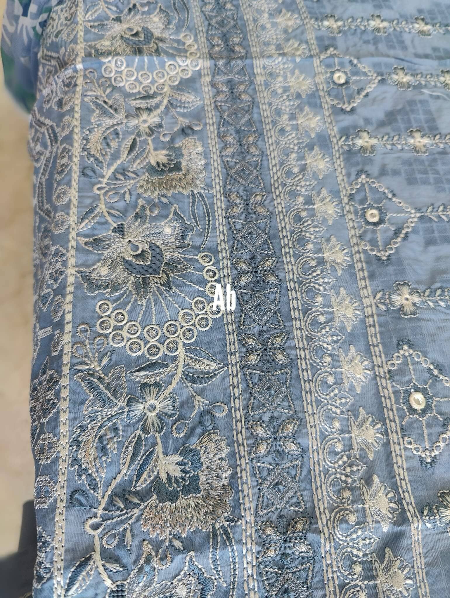 img_nureh_lawn_2022_awwal_boutique