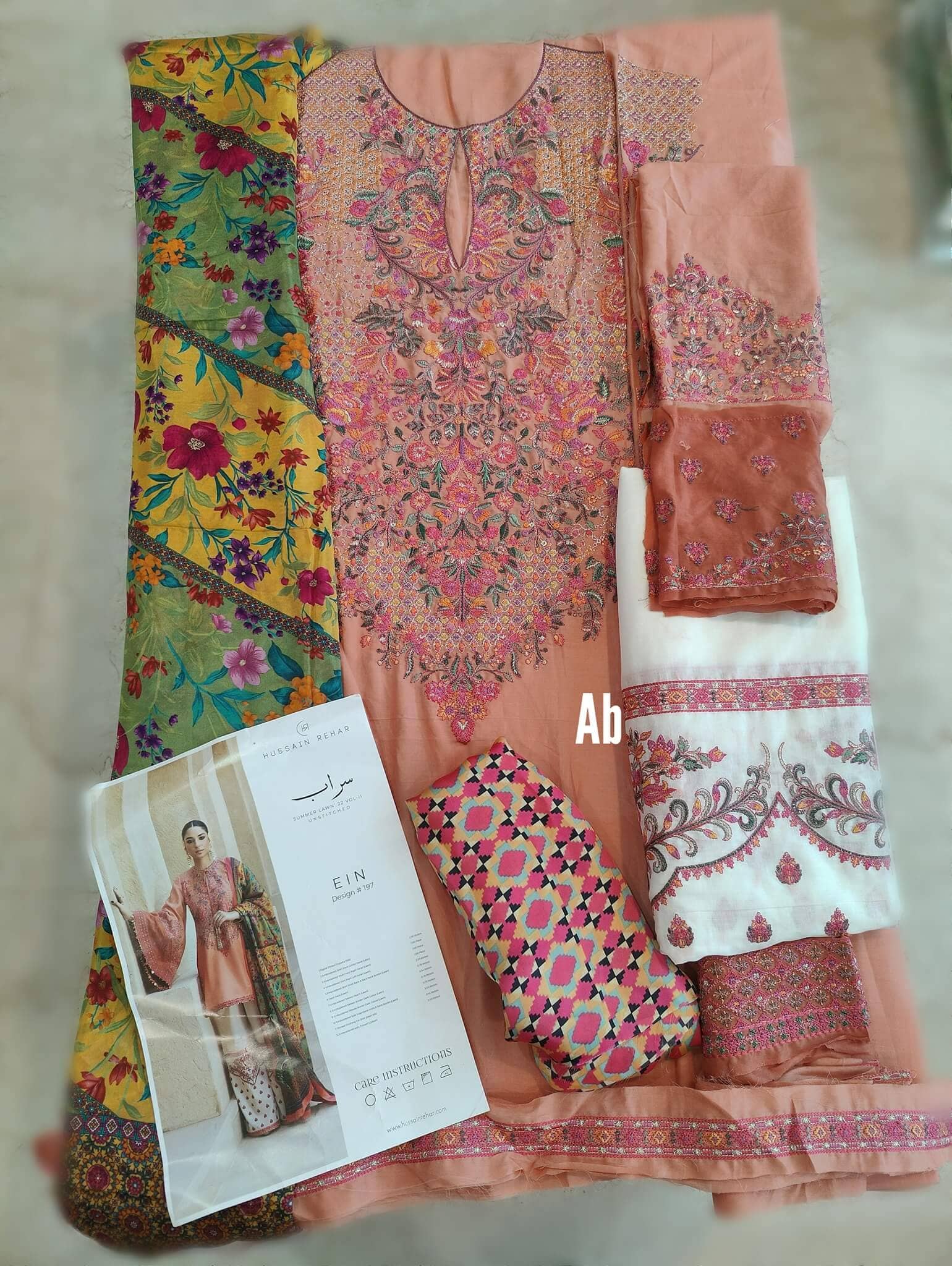 img_hussain_rehar_sarab_lawn_22_awwal_boutique