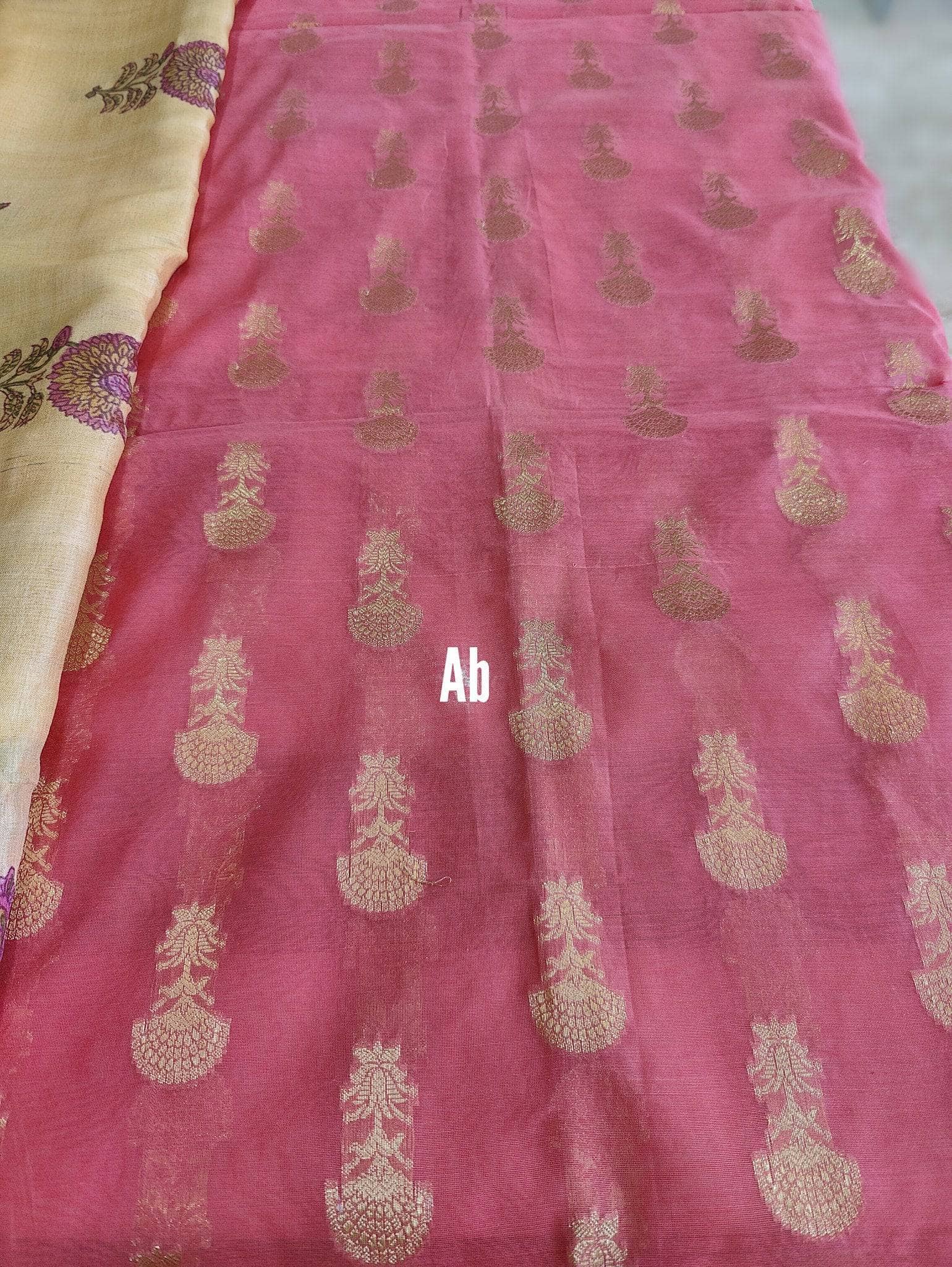 img_kota_doriya_shalwar_kameez_hand_painted_fabric_awwal_boutique