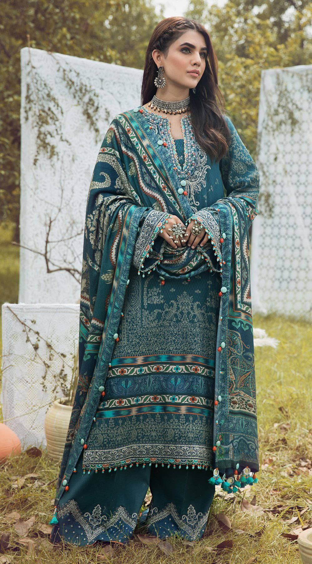 img_anaya_viva_winter_awwal_boutique