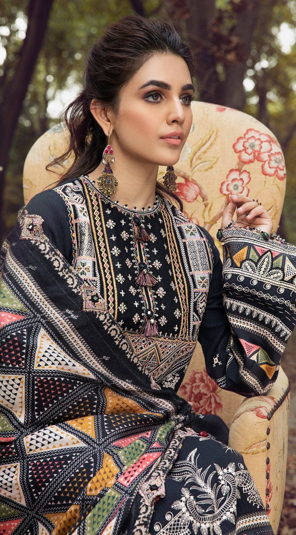 img_anaya_viva_winter_awwal_boutique