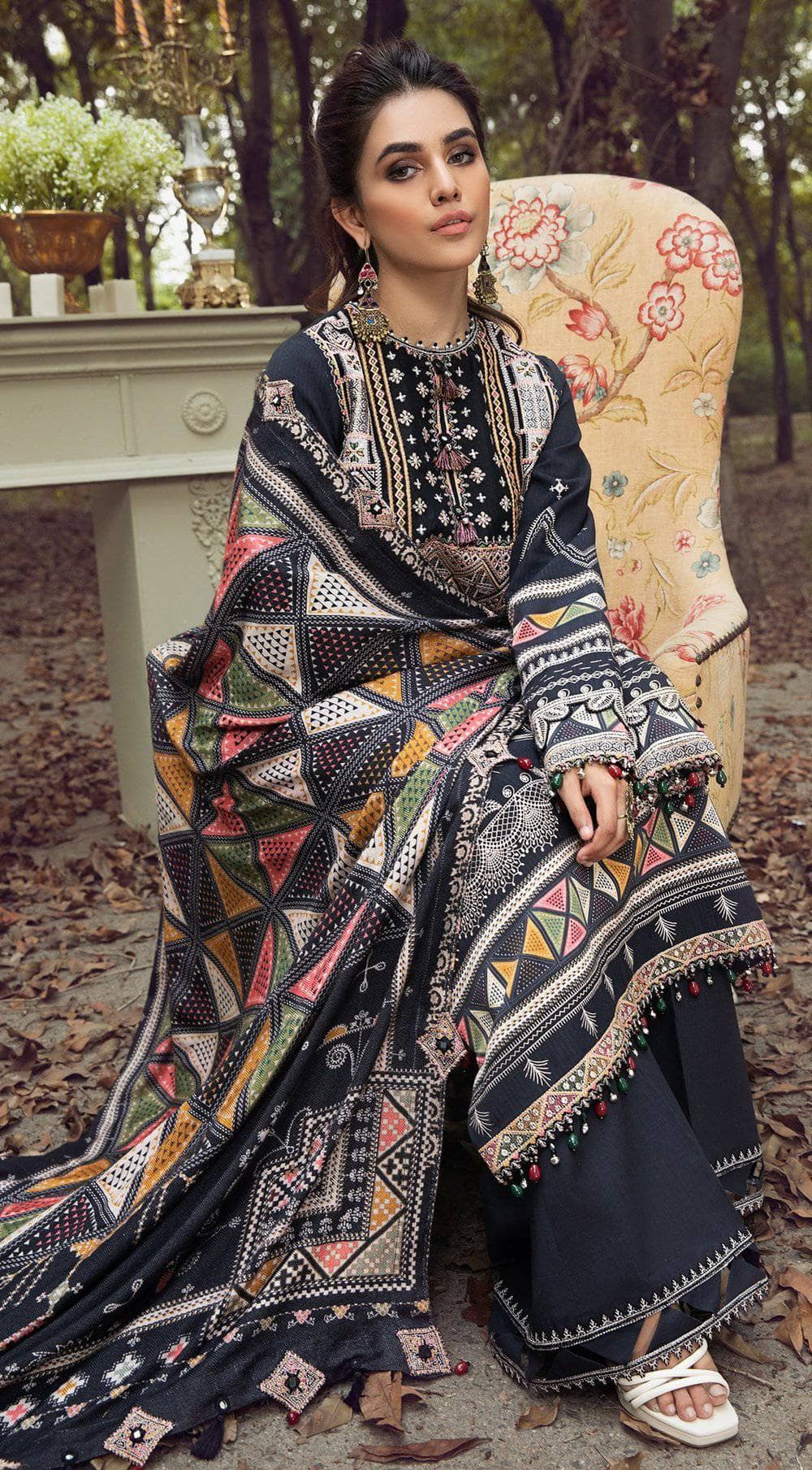 img_anaya_viva_winter_awwal_boutique