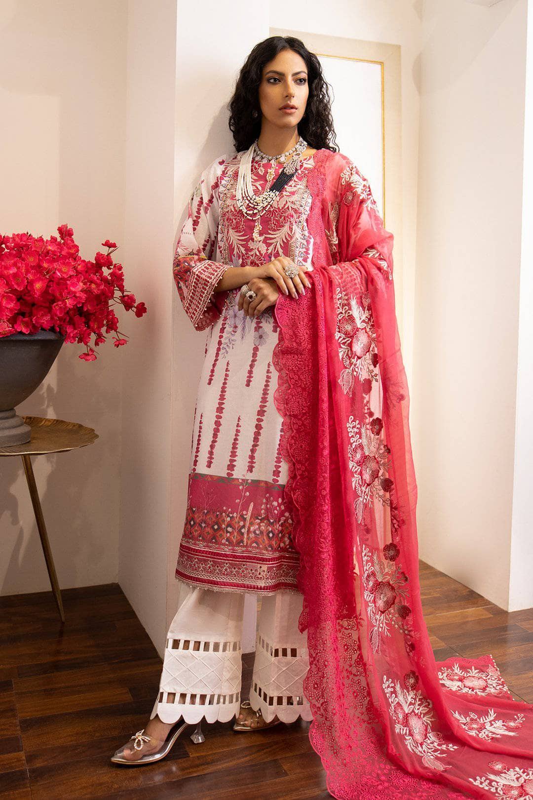 img_nureh_lawn_collection_awwal_boutique