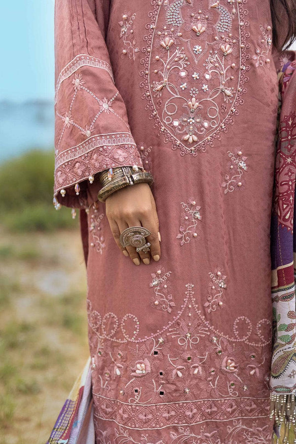 img_nureh_heerni_linen_awwal_boutique