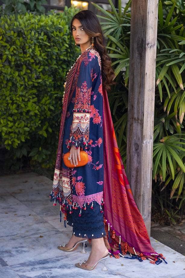 img_sana_safinaz_luxury_lawn_22_awwal_boutique