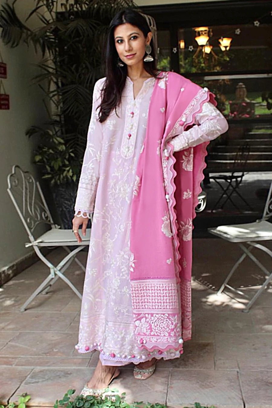 img_zaha_lawn_22_awwal_boutique