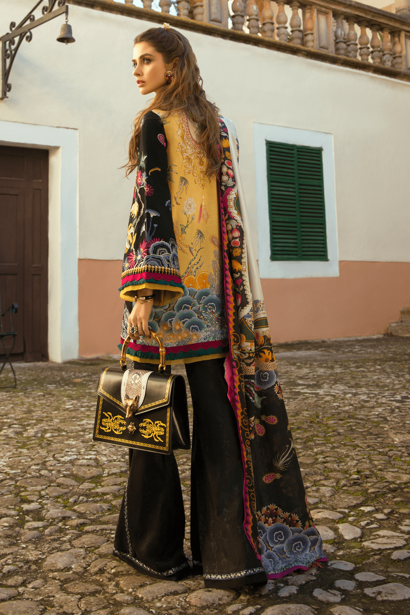 img_elan_lawn_collection_sale_awwal_boutique