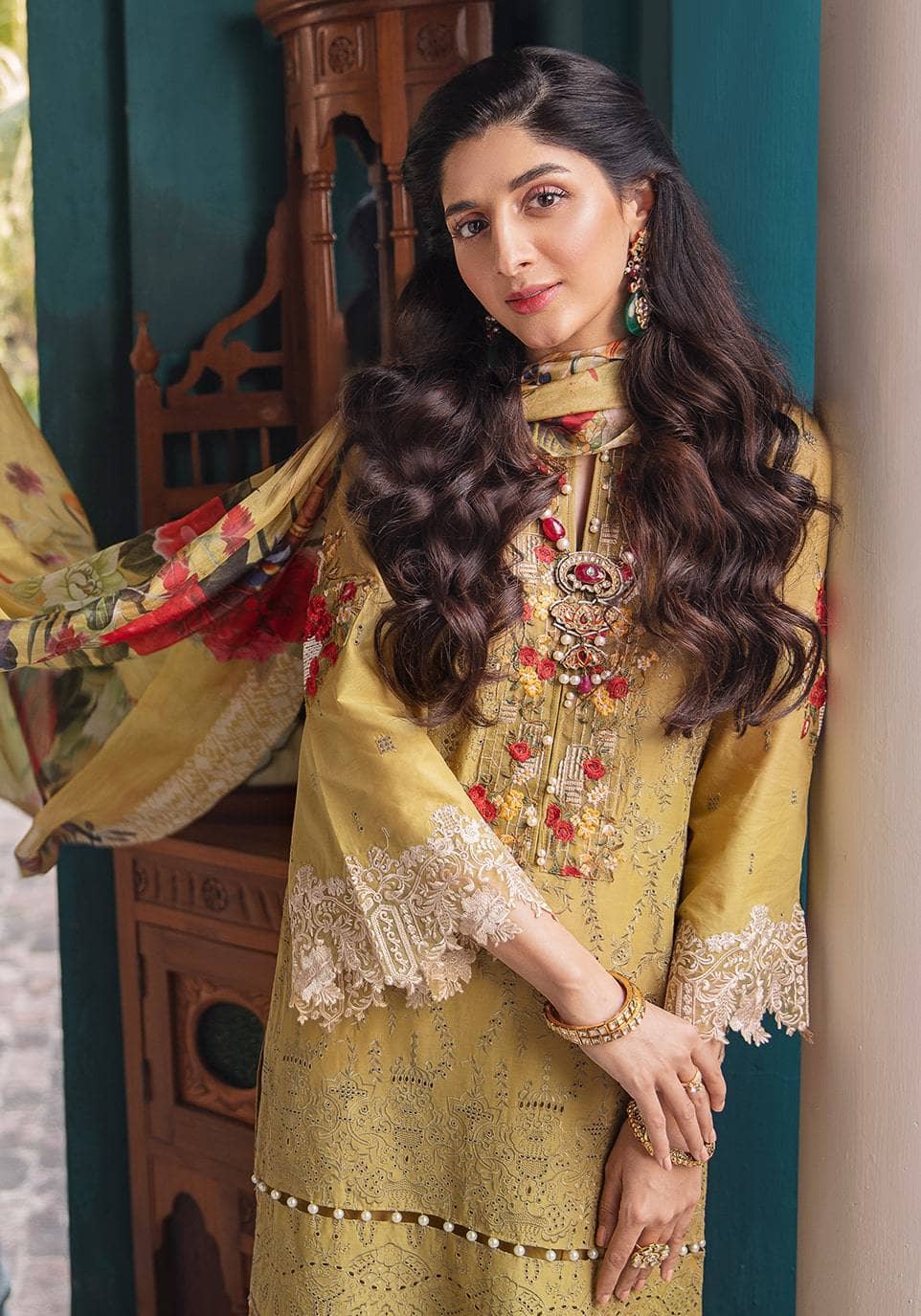 img_elaf_festive_chiknakari_lawn_22_awwal_boutique