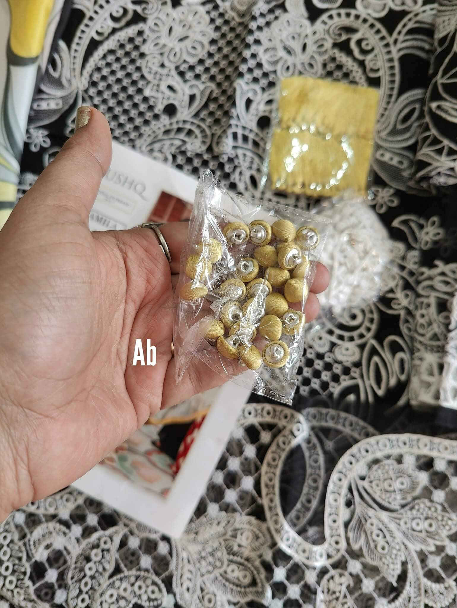 img_mushq_awwal_boutique_lawn