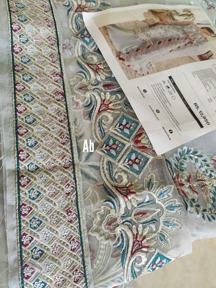 img_open_pics_afrozeh_dhoop_kinaarey_awwal_boutique