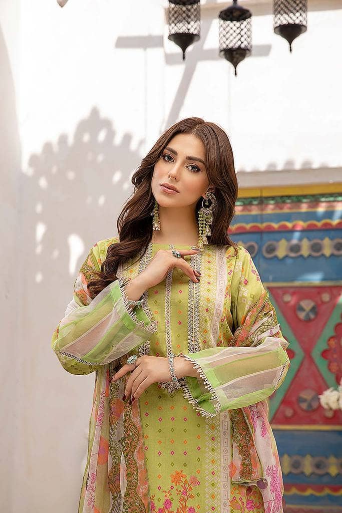 img_charizma_chunari_lawn_awwal_boutique