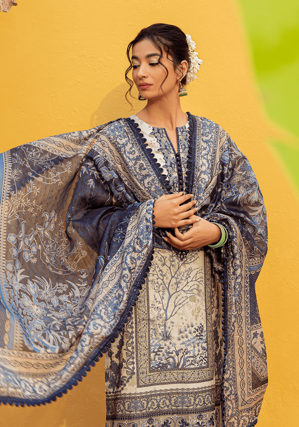 img_zarqash_lawn_23_awwal_boutique