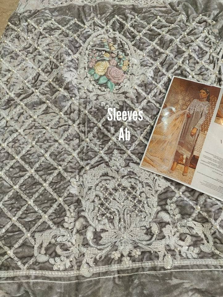 img_open_pic_maria_b_velvet_awwal_boutique