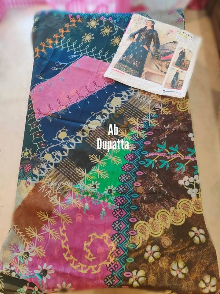 img_open_pic_nishat_linen_awwal_boutique