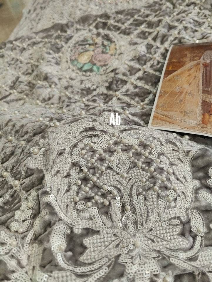 img_open_pic_maria_b_velvet_awwal_boutique