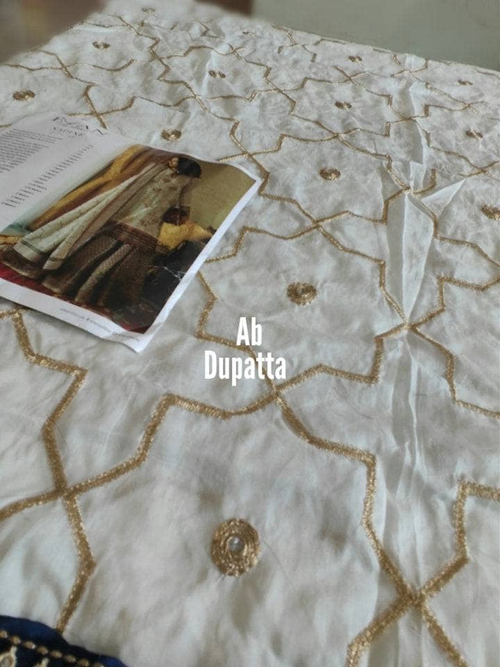 img_elan_lawn_22_awwal_boutique